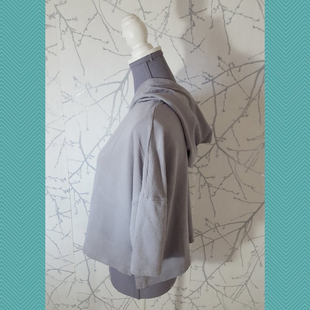 Fabletics Gray Modal Blend Pullover Ashley Short … - image 4